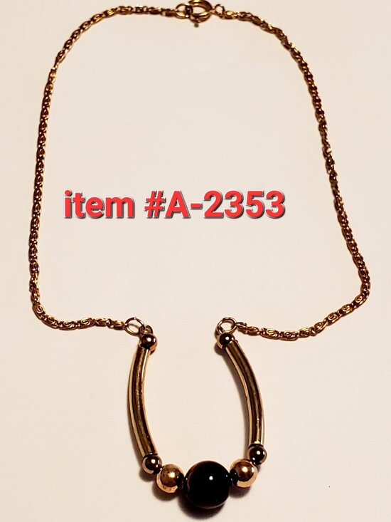 from GGMJTREASURES Jewelry - 1 Gold Choker Necklace, item # A -2353, wt. 6grams.